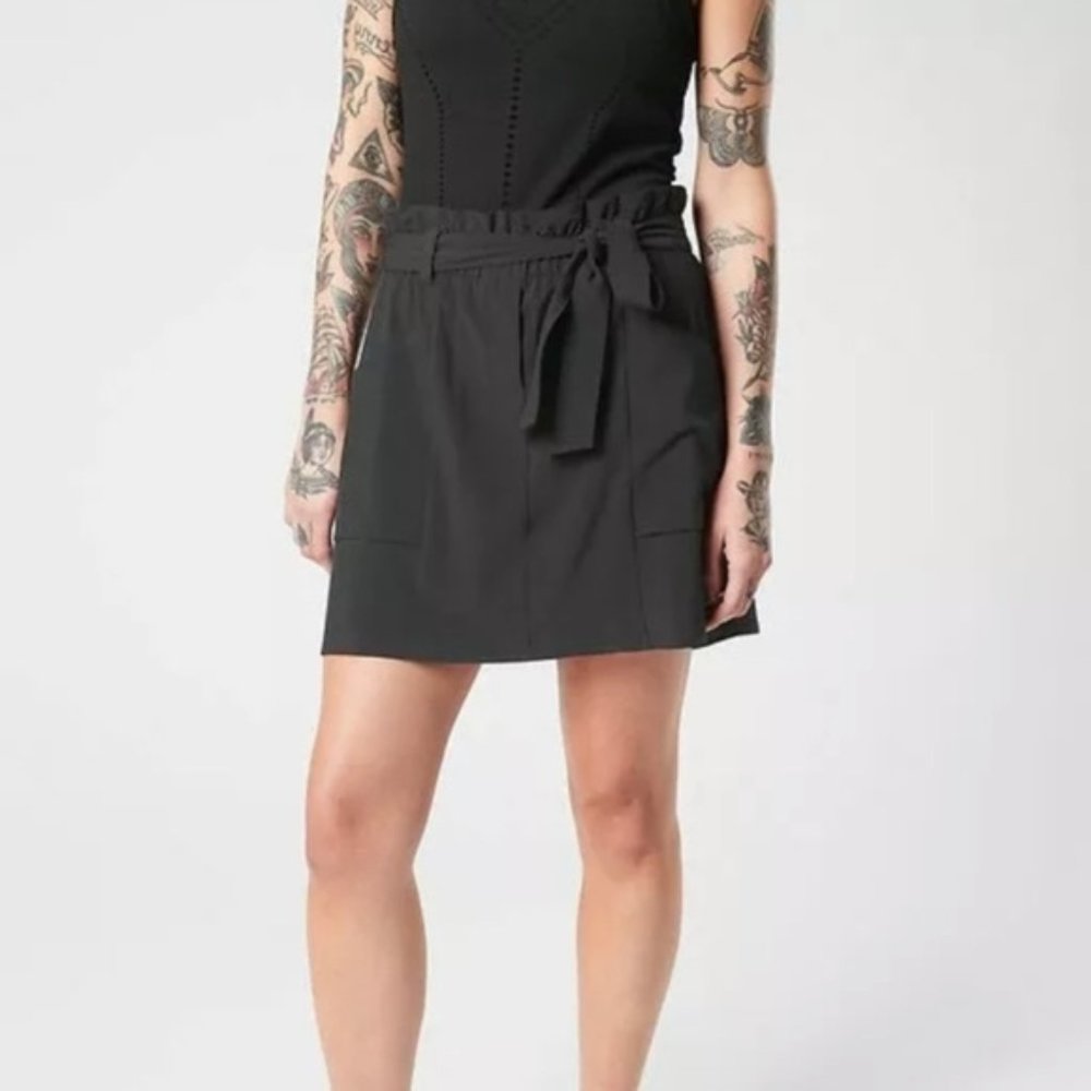 Athleta Skyline Skort, Black, Size 4
